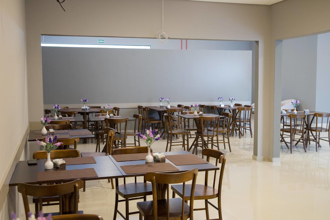 Hotel Vila Verde Penapolis ภายนอก รูปภาพ